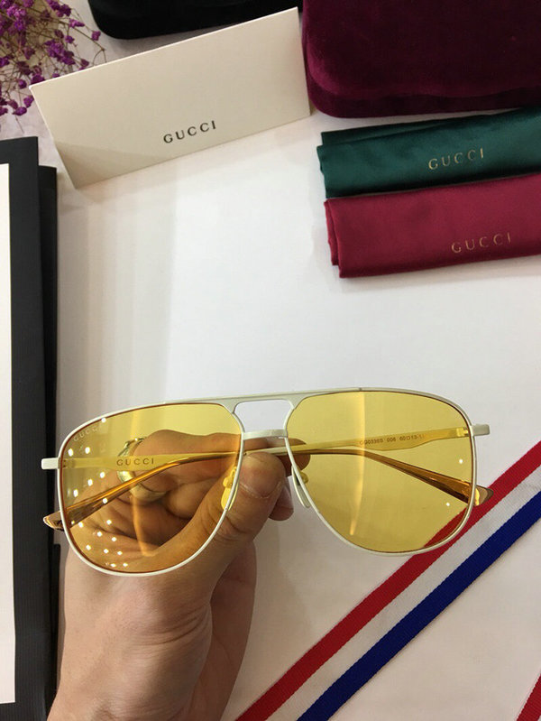 Gucci Sunglasses GGS150272G304