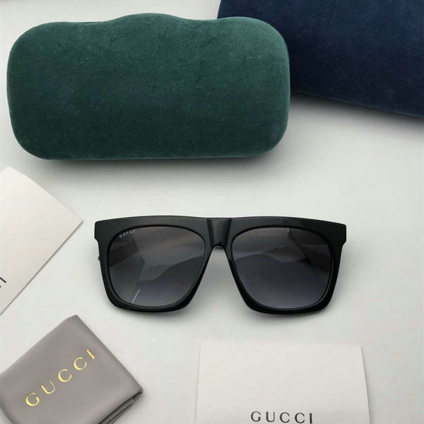 Gucci Sunglasses GGS150272G32