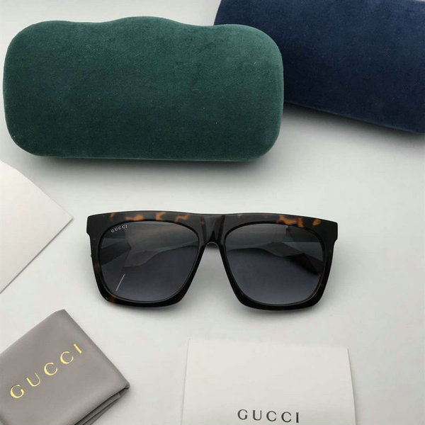Gucci Sunglasses GGS150272G33