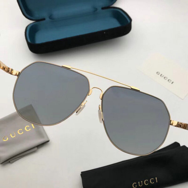 Gucci Sunglasses GGS150272G331