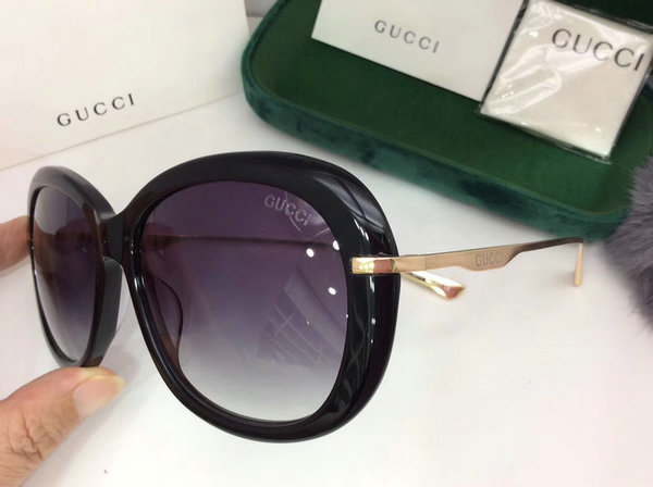 Gucci Sunglasses GGS150272G342