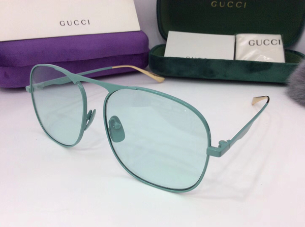 Gucci Sunglasses GGS150272G382