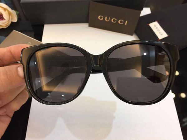 Gucci Sunglasses GGS150272G409