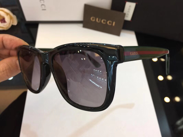 Gucci Sunglasses GGS150272G422