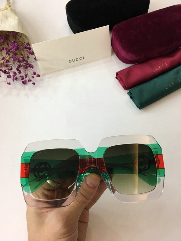 Gucci Sunglasses GGS150272G457