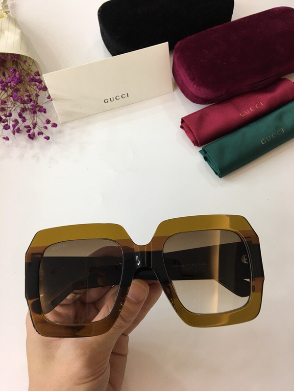 Gucci Sunglasses GGS150272G458