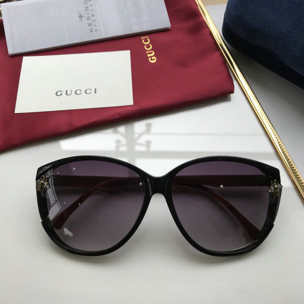Gucci Sunglasses GGS150272G521
