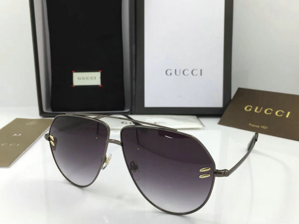 Gucci Sunglasses GGS150272G70