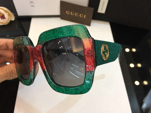 Gucci Sunglasses GGS150272G755