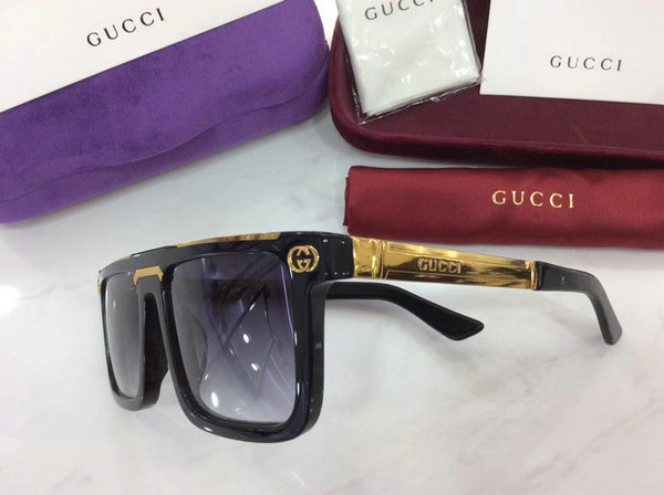 Gucci Sunglasses GGS150272G80
