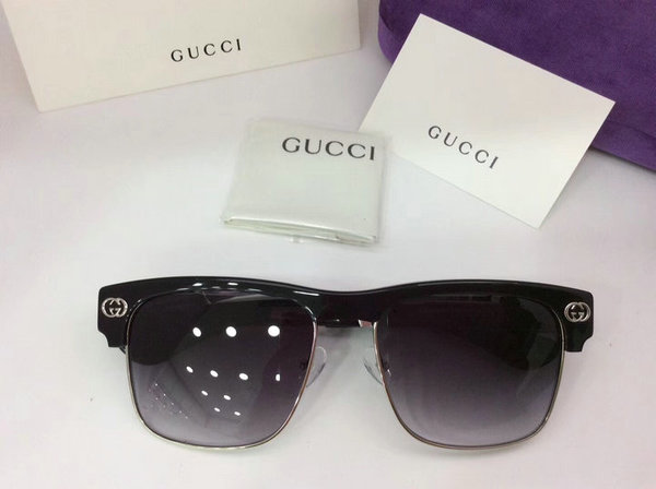Gucci Sunglasses GGS150272G800