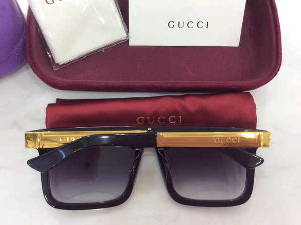 Gucci Sunglasses GGS150272G81