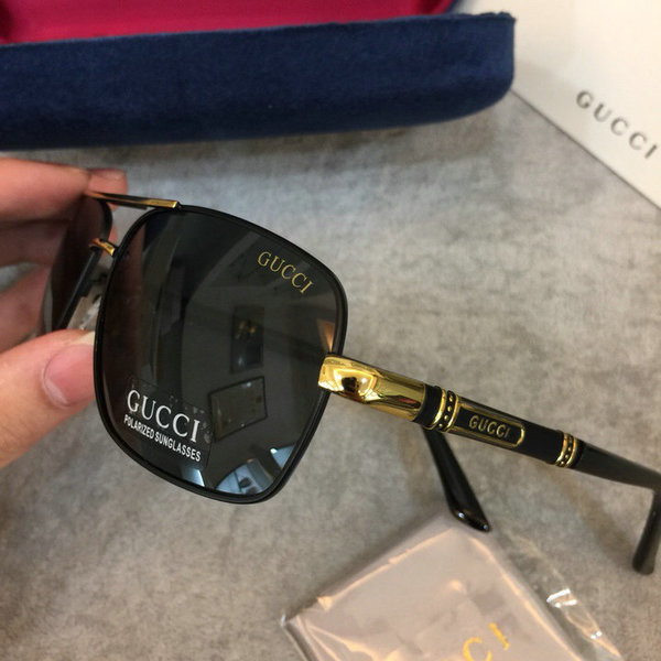 Gucci Sunglasses GGS150272G820