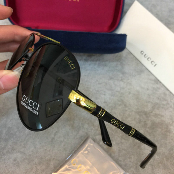 Gucci Sunglasses GGS150272G821