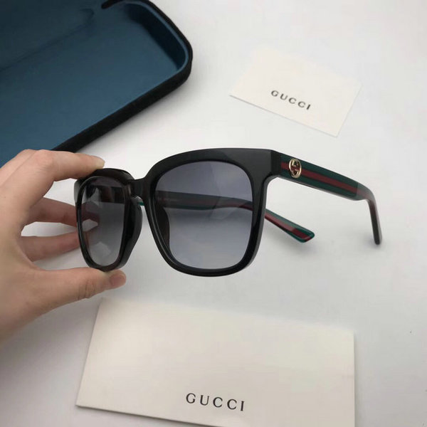Gucci Sunglasses GGS150272G831