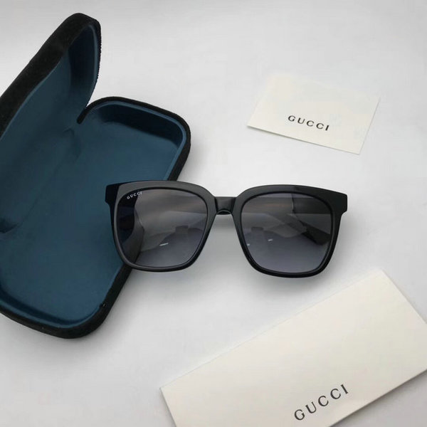 Gucci Sunglasses GGS150272G832