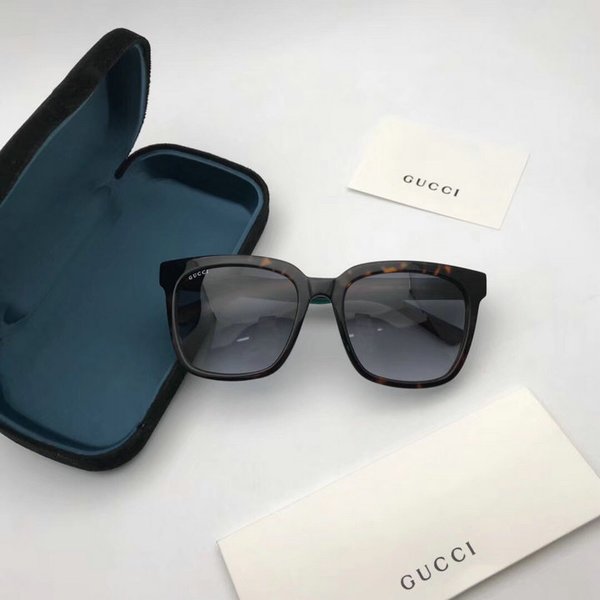 Gucci Sunglasses GGS150272G833