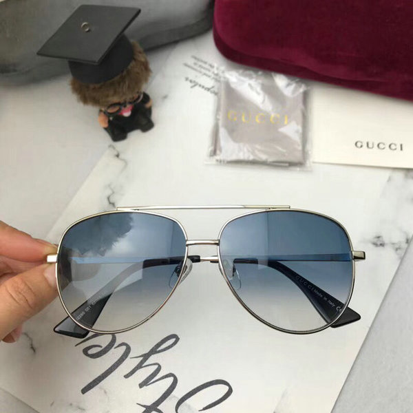 Gucci Sunglasses GGS150272G880