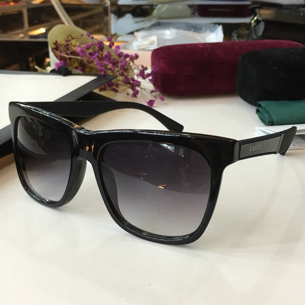 Gucci Sunglasses GGS150272G949