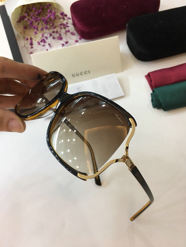 Gucci Sunglasses GGS150272G962
