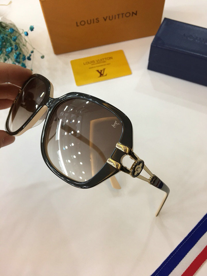 Louis Vuitton Newest Fashion sunglasses top quality LV0004