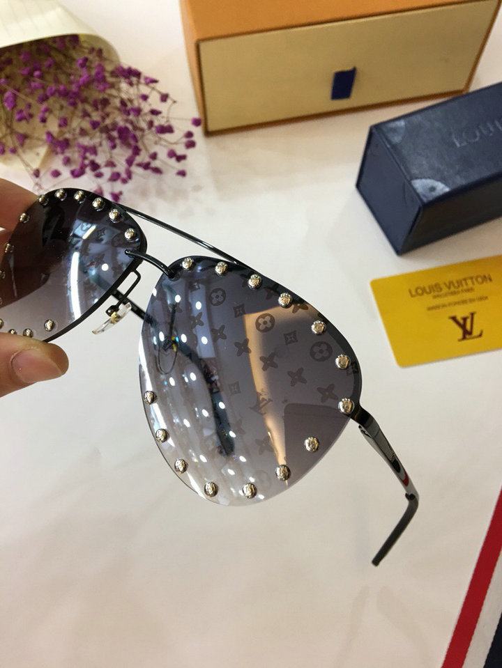 Louis Vuitton Newest Fashion sunglasses top quality LV0024