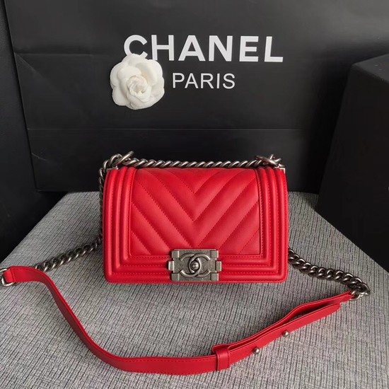 Chanel Le Boy Flap Shoulder Bag Original Calf leather A67085 Bright red silver Buckle