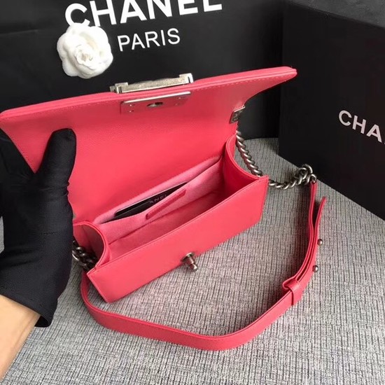 Chanel Le Boy Flap Shoulder Bag Original Caviar Leather P67085 rose silver Buckle