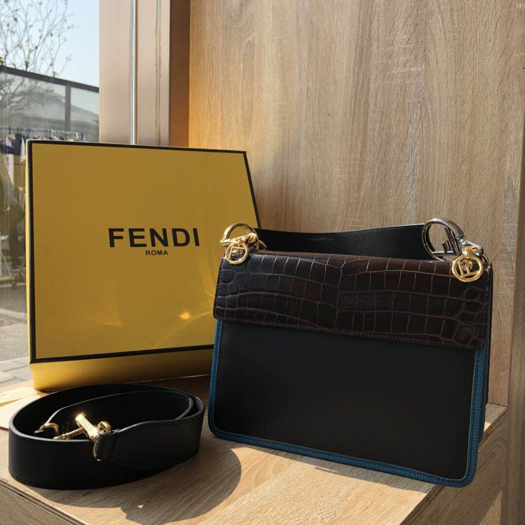 Fendi Calfskin Leather Flap Shoulder Bag 6695