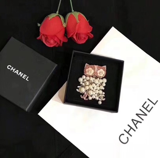 Chanel Brooch CH6631