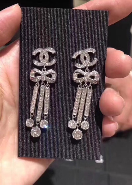 Chanel Earrings 5579