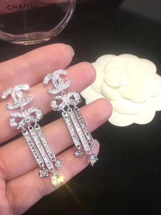 Chanel Earrings 5579