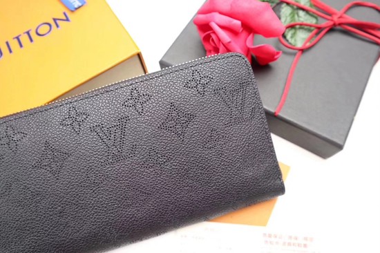 Louis Vuitton Mahina Leather Wallet 61867 Black