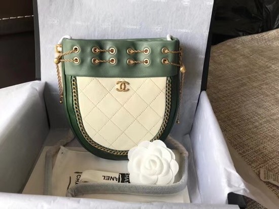 Chanel Flap Original Sheepskin leather Shoulder Bag 55698 green