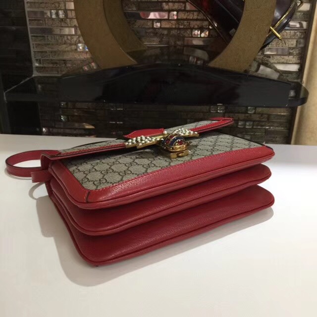 Gucci Queen Margaret GG Supreme medium shoulder bag 524356 red