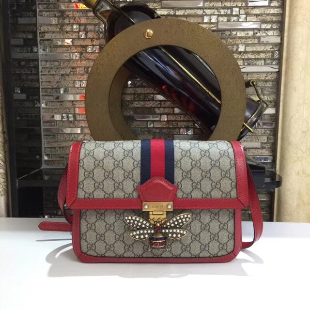 Gucci Queen Margaret GG Supreme medium shoulder bag 524356 red