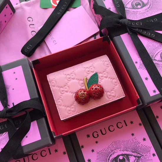 Gucci Signature card case with cherries 476050 pink