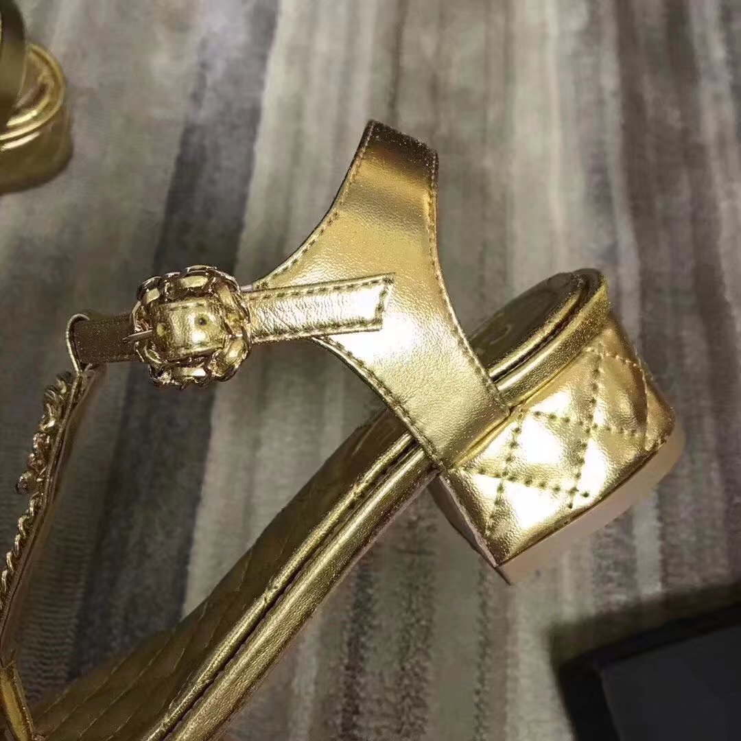 Chanel sandals CH2328LS gold heel of a shoe 4CM