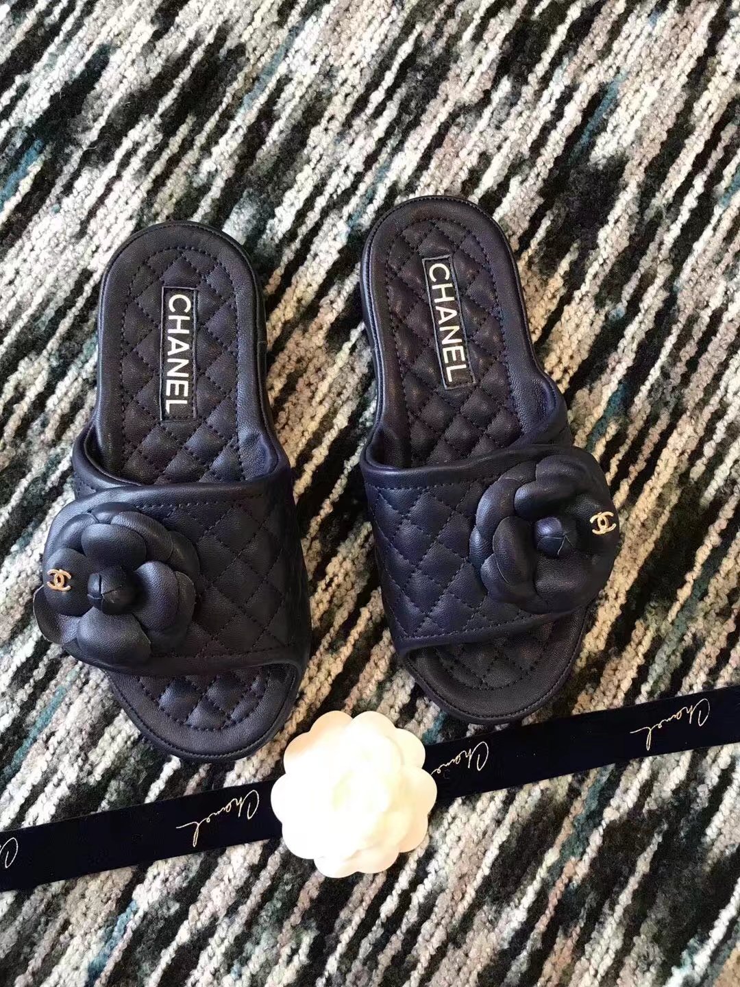 Chanel slippers CH2335LRF Dark blue