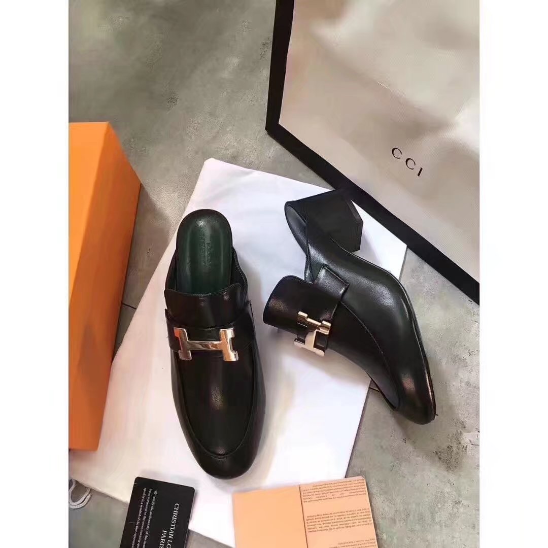 Hermes Leather Slipper HO782LD Black