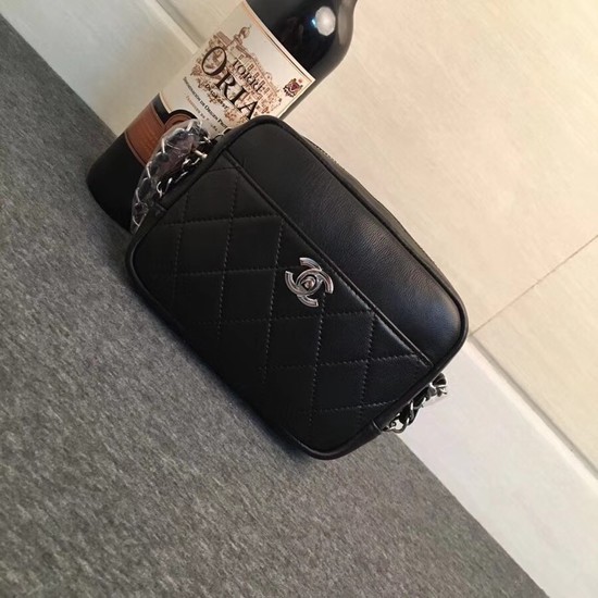 Chanel mini Leather cross-body bag 7738 black
