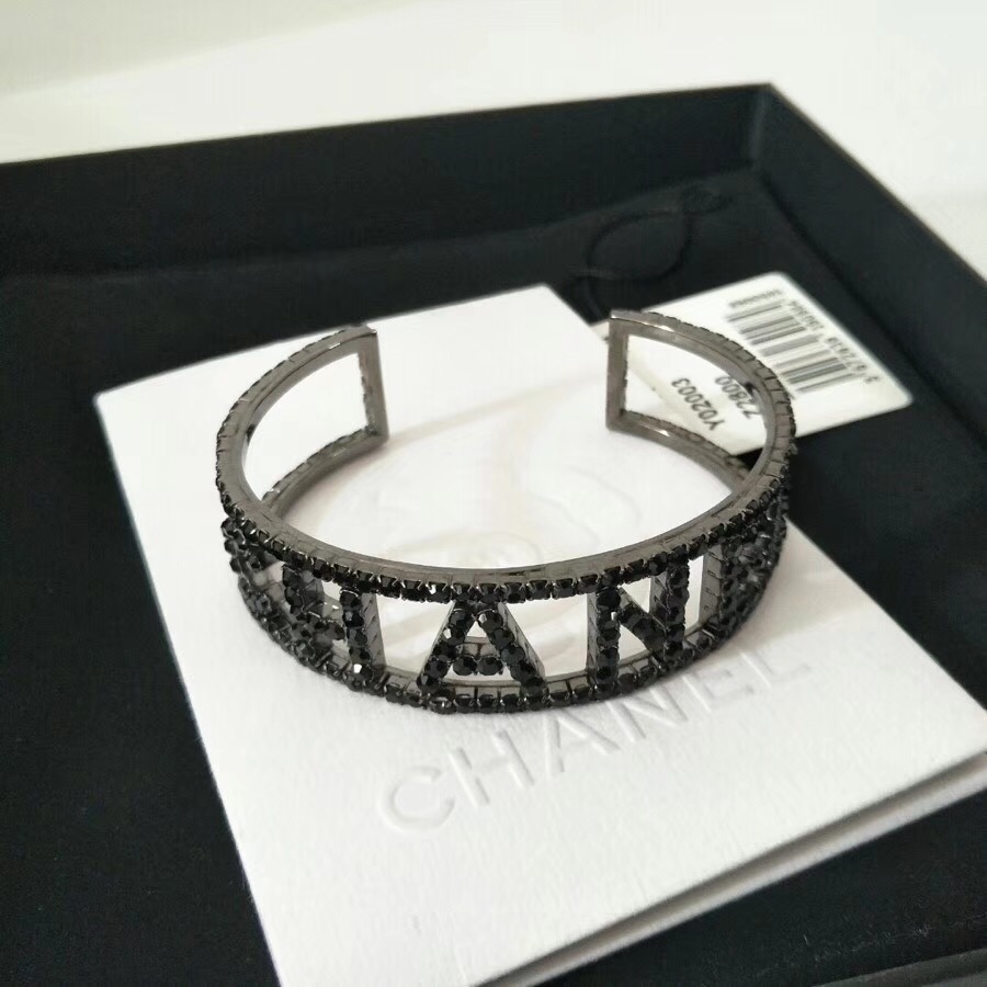 Chanel Bracelet 2300