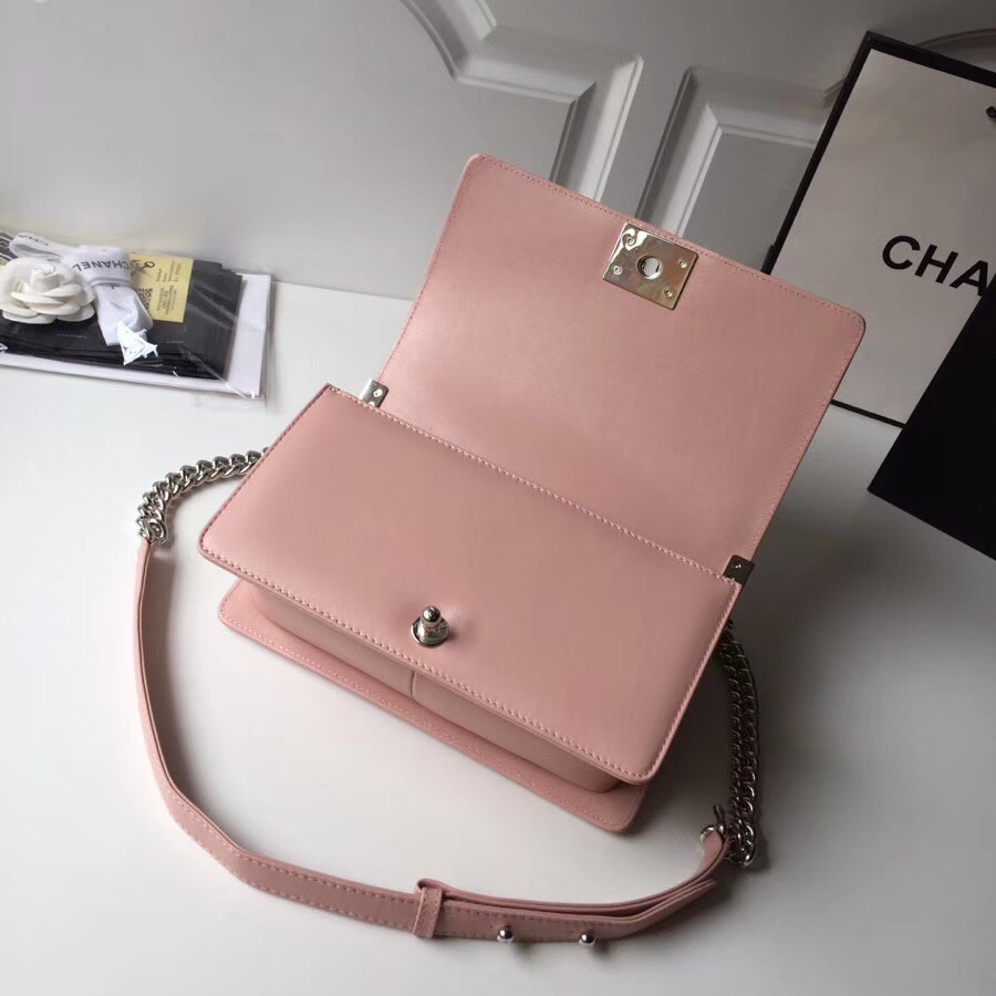 Chanel Leboy Sheepskin leather Shoulder Bag B67086 pink
