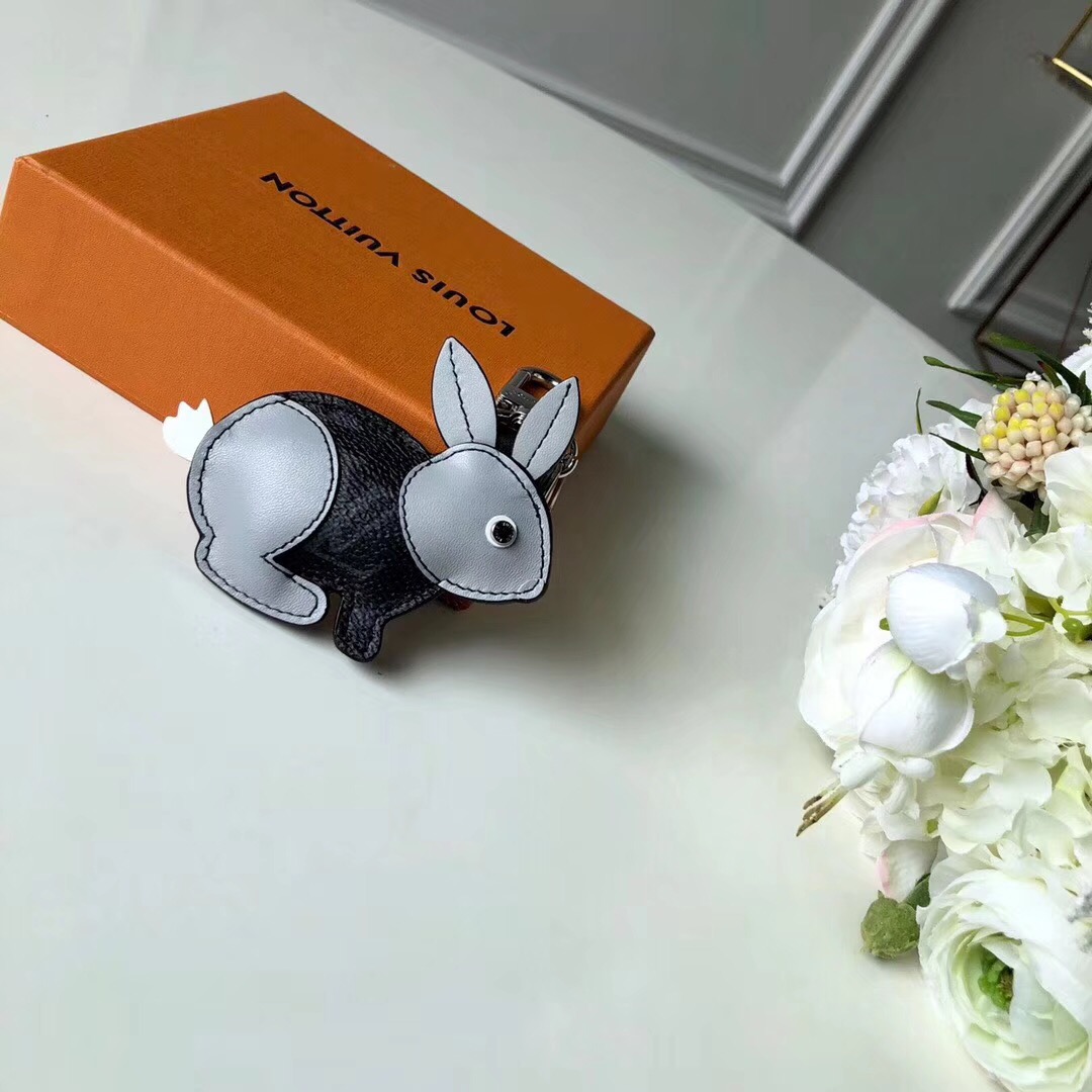 Louis Vuitton MONOGRAN Pendant MP2298 rabbit