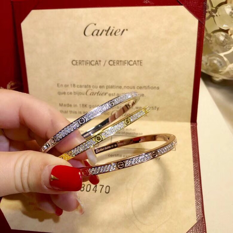 Cartier Bracelet CB180120