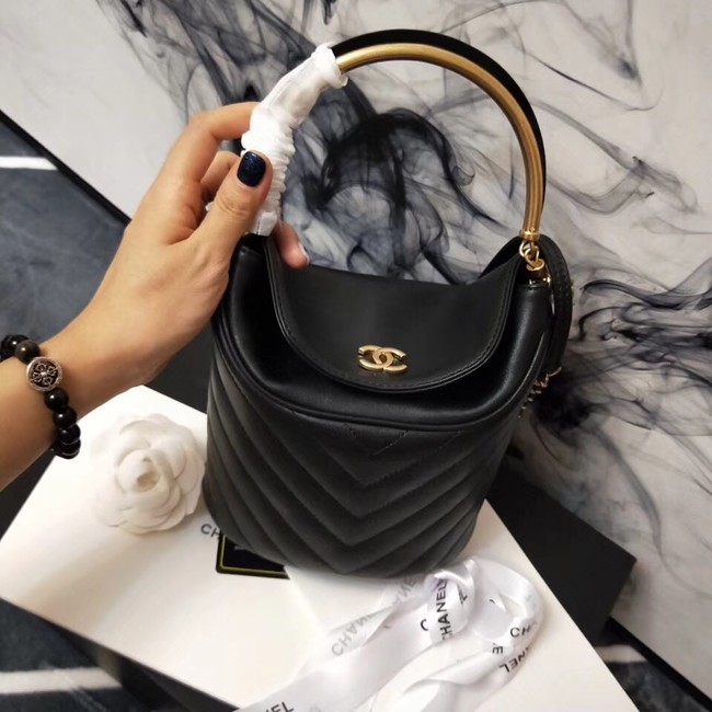 Chanel Bucket Bag Lambskin & Gold-Tone Metal A57861 black