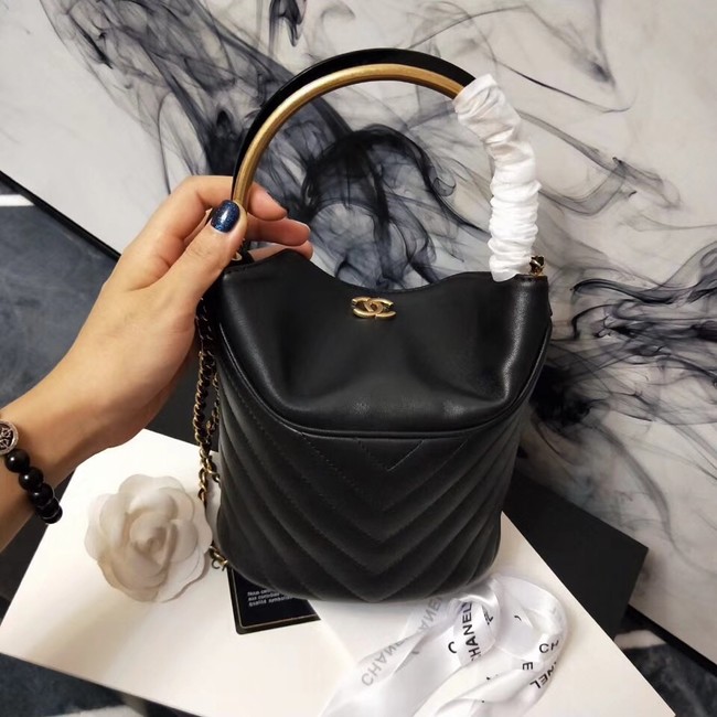 Chanel Bucket Bag Lambskin & Gold-Tone Metal A57861 black