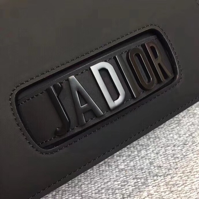 JADIOR FLAP BAG IN BLACK CALFSKIN M9000SL