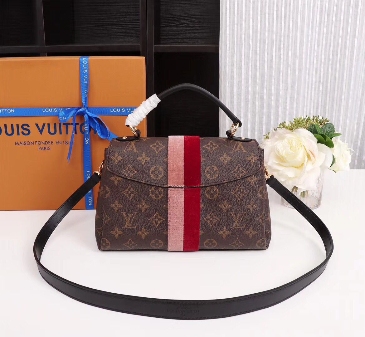 Louis Vuitton GEORGES BB M43866 pink&red