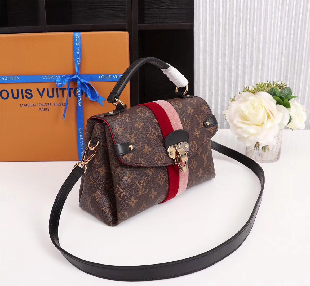 Louis Vuitton GEORGES BB M43866 pink&red